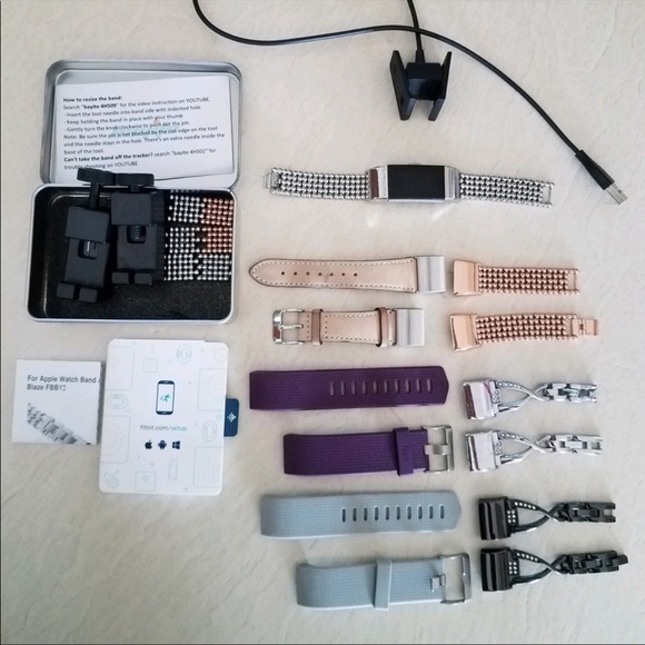 • FitBit Charge 2 smartwatch bundle with bands • - Picture 10 of 11